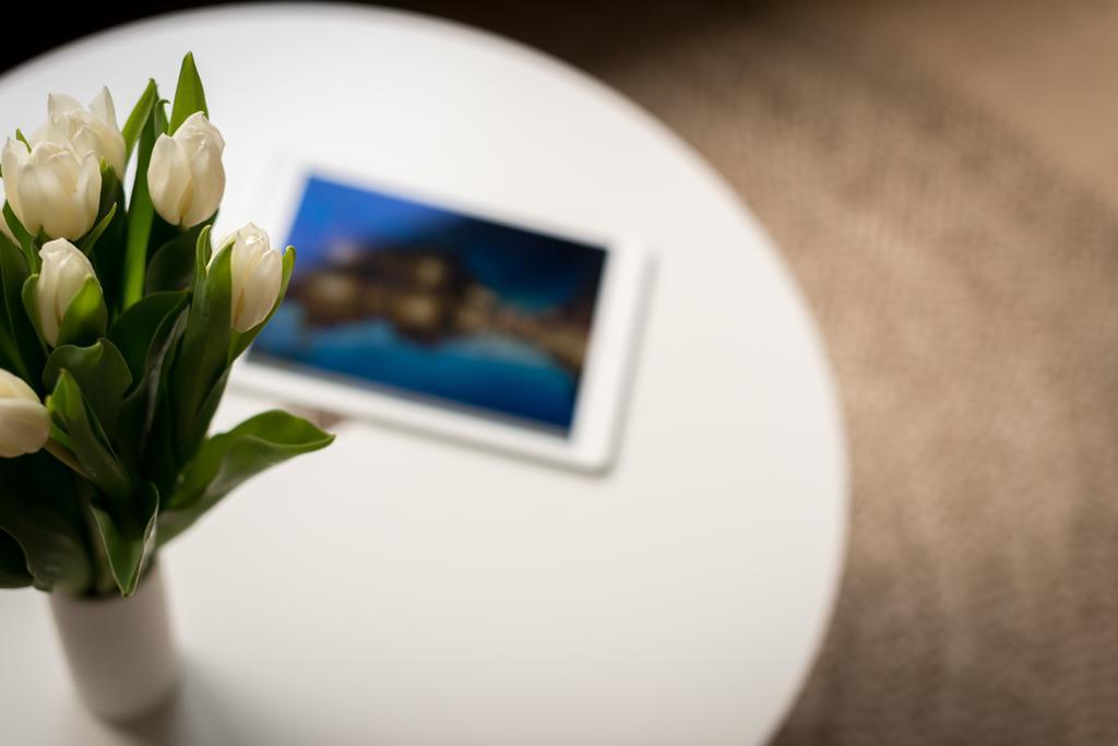B&B Antares บรูจส์ ภายนอก รูปภาพ